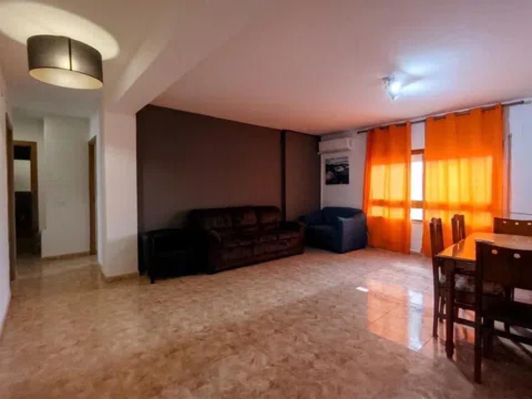 Venta de piso en Calle Sagunto, Denia
photo 1