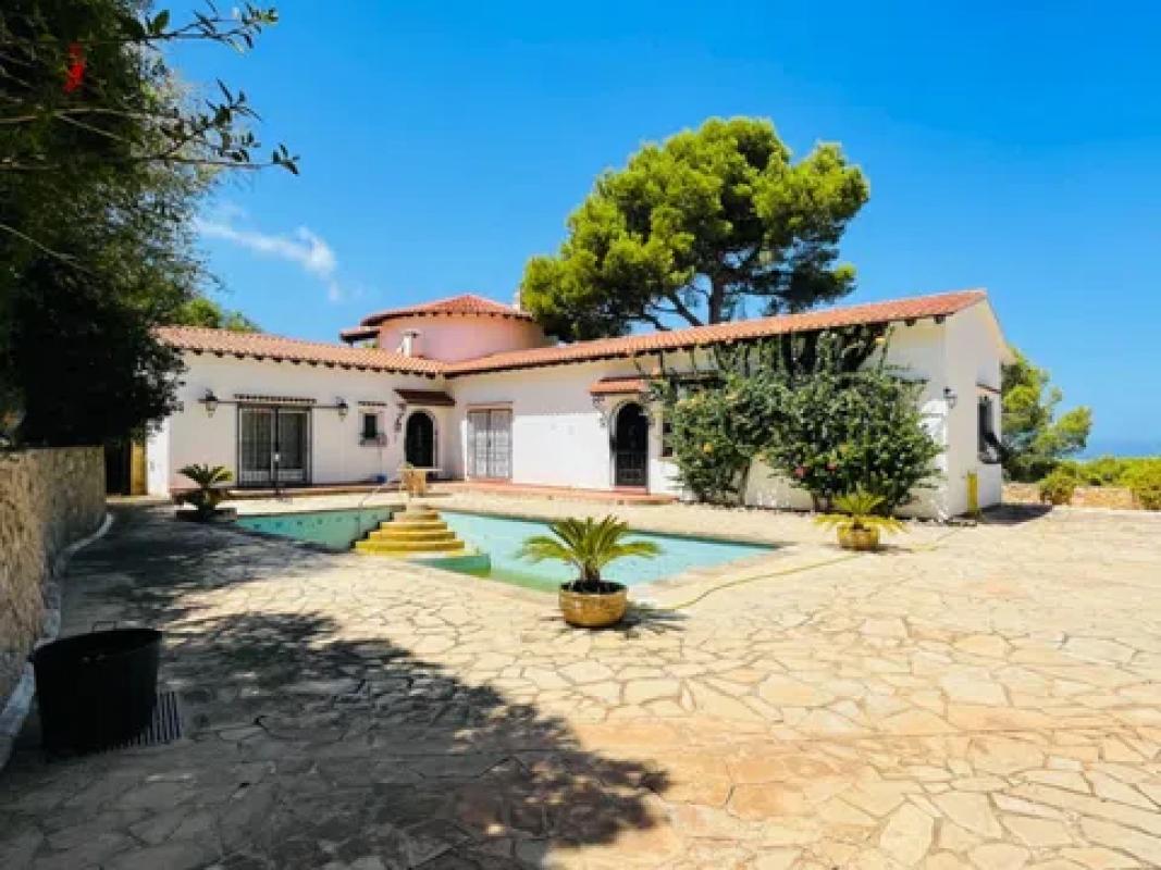Venta de chalet independiente en Calle Perseu, Denia
photo 1