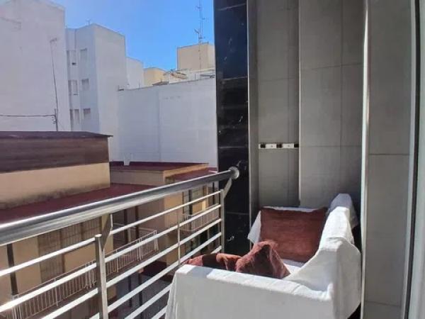 Sprzedaż mieszkania w Calle Corbeta, 7, Torrevieja
photo 1