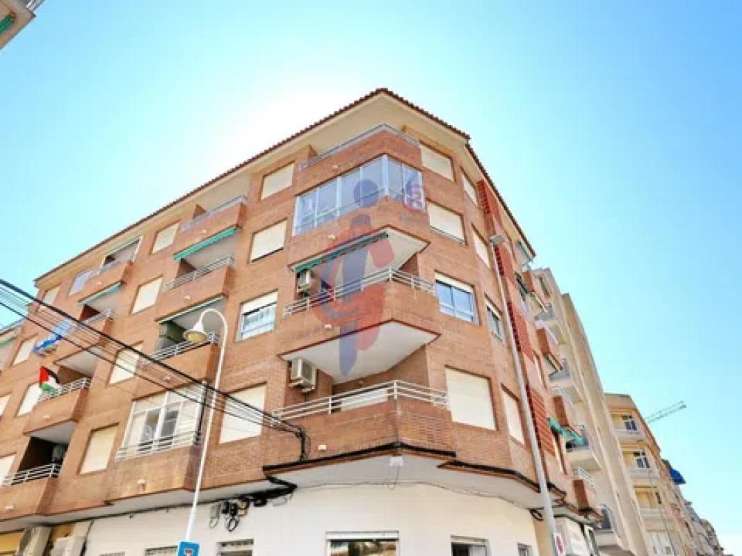 Sprzedaż mieszkania w Calle General Prim, 11, Guardamar del Segura
 photo 5