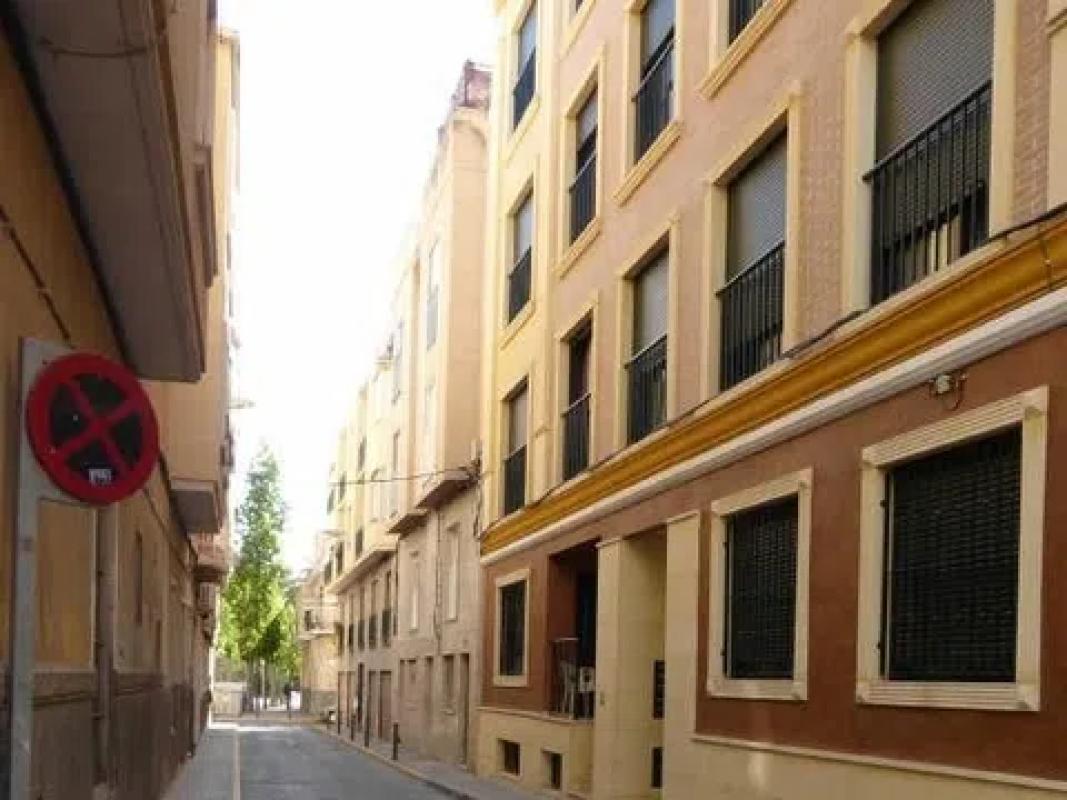 Venta de piso en Calle Don José Ramos, Elche / Elx
photo 1