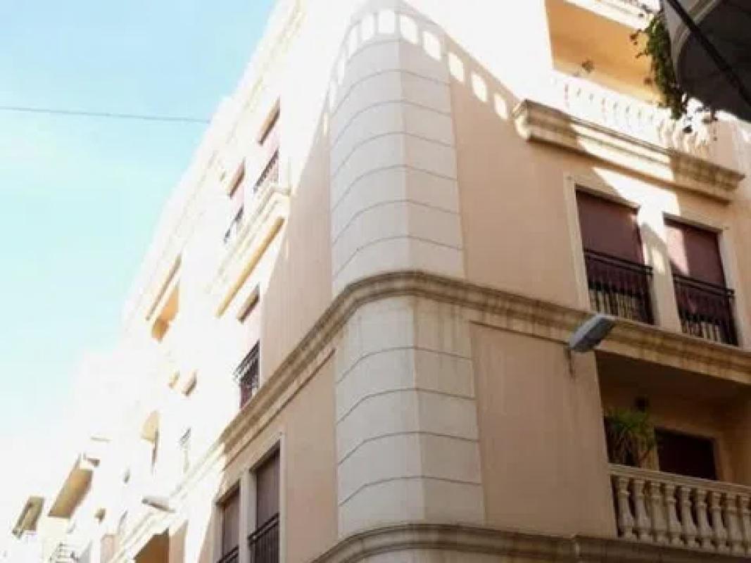 Venta de piso en Calle Don José Ramos, Elche / Elx
photo 3