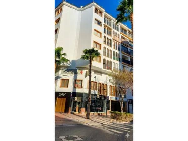 Продажа квартиры на Avenida Madrid, Кальпе
 photo 1