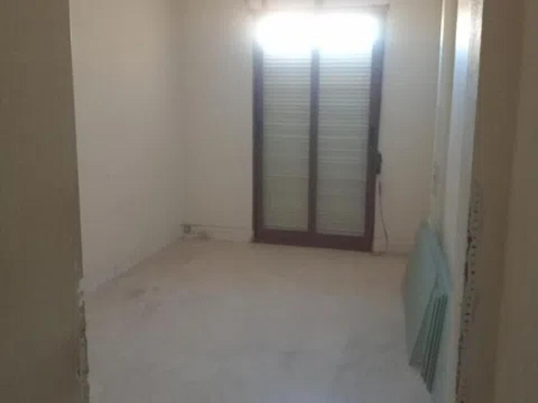 Venta de piso en Calle José Gómez Mompean, Elche / Elx
photo 3