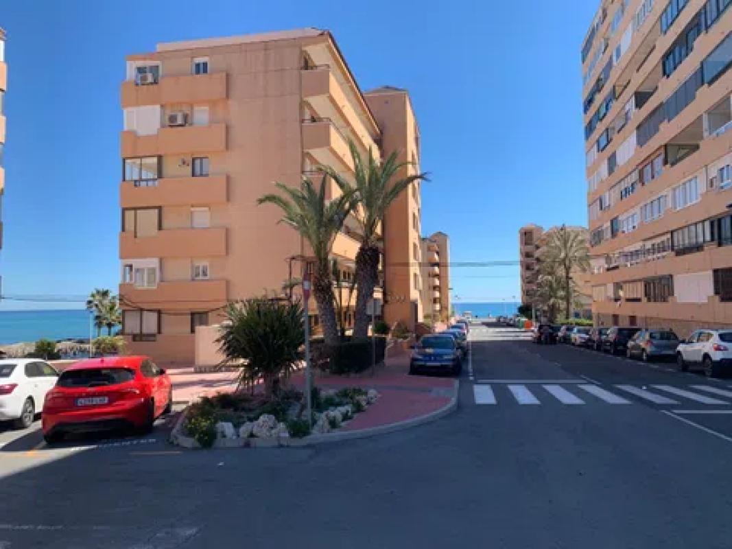 Sale of apartment in Calle del Cabo, 7, Torrevieja
photo 5