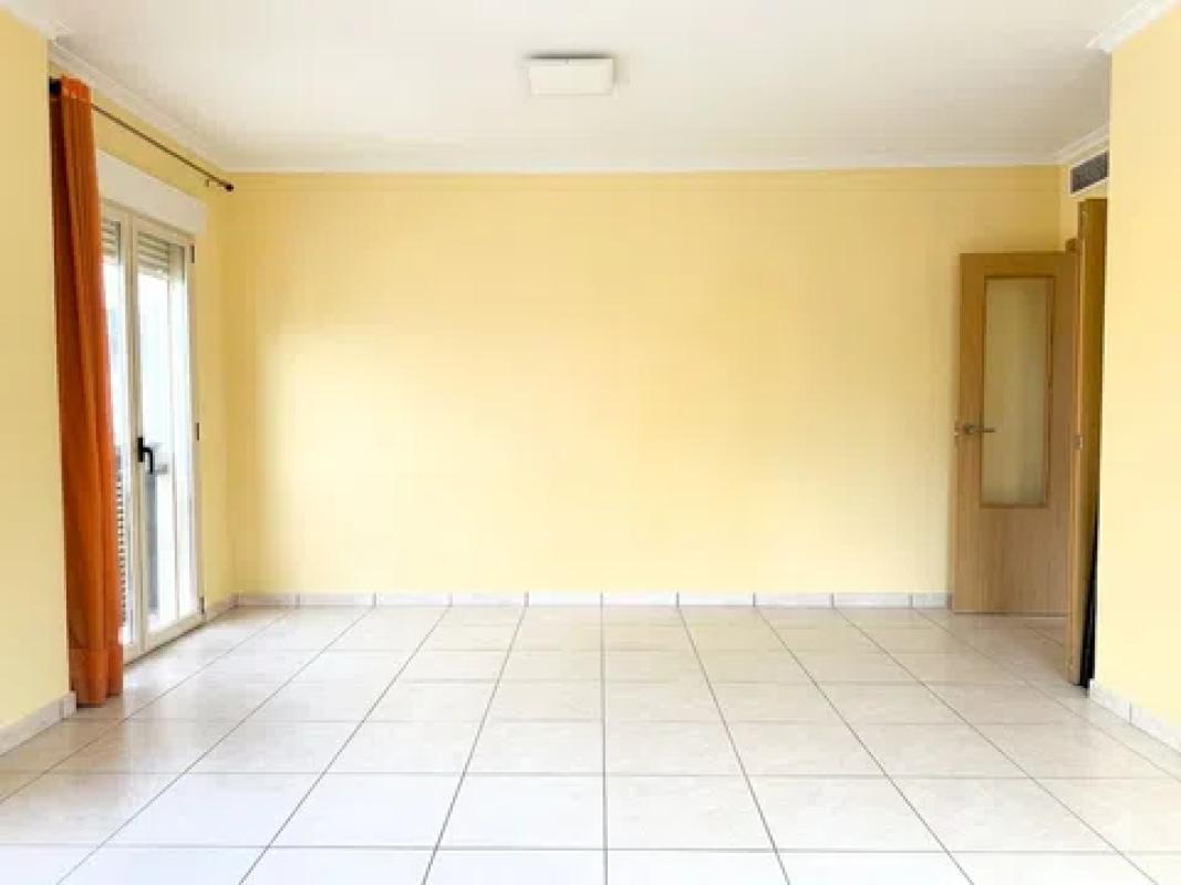Venta de piso en Calle del Tirant lo Blanc, 8, Pedreguer
photo 2