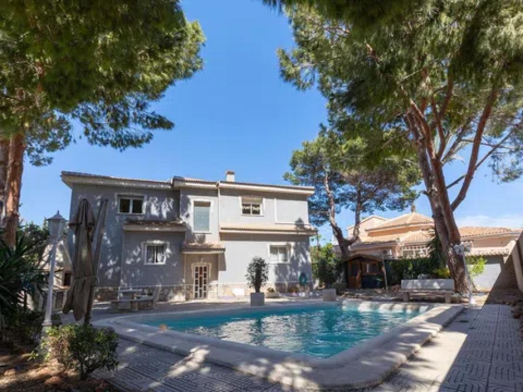Venta de chalet independiente en Calle Segovia, Rojales
photo 2