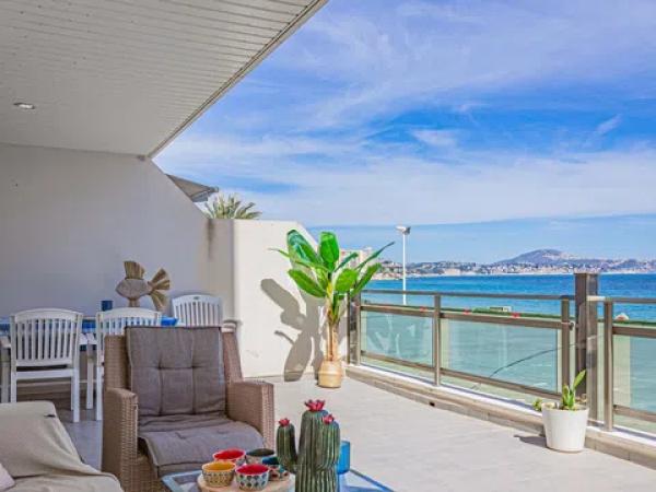 Sale of flat in Calle Gibraltar, 8, Calpe
 photo 1