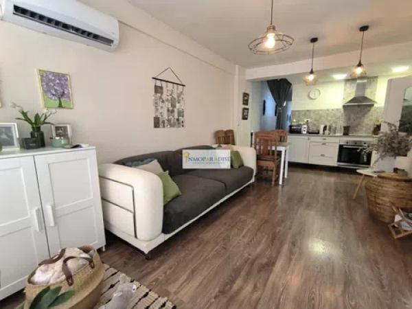 Sale of flat in CL ALCALA GALIANO, Alicante
 photo 2