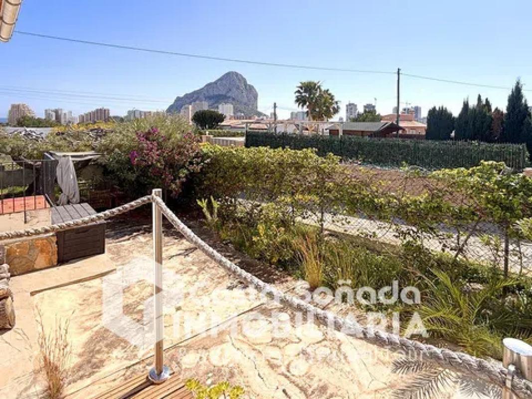 Venta de chalet independiente en Partida Marisol Park, Calpe
photo 2