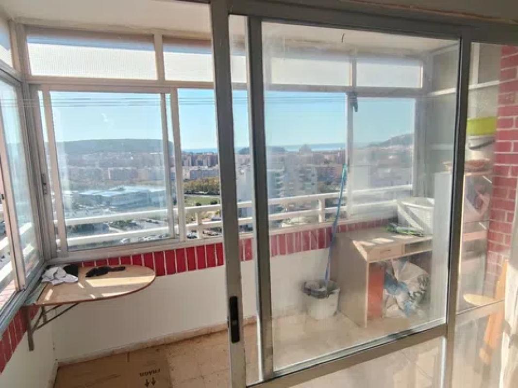 Venta de piso en Cronista V. Martinez Morella, Alicante / Alacant
photo 4