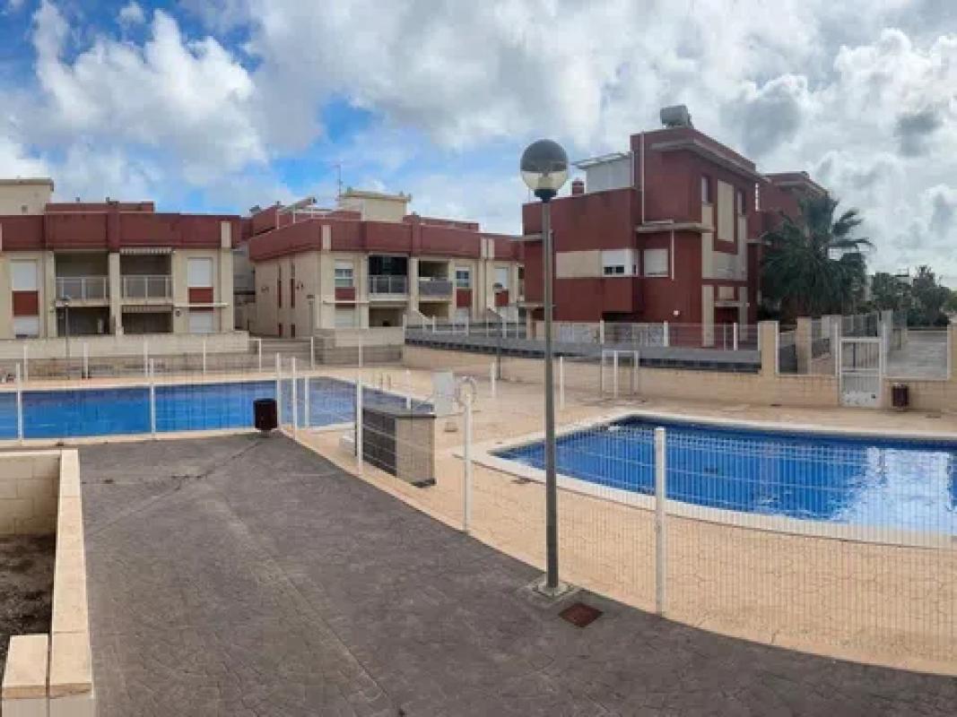 Sprzedaż mieszkania w Barrio Lomas de Cabo Roig, Orihuela
 photo 4
