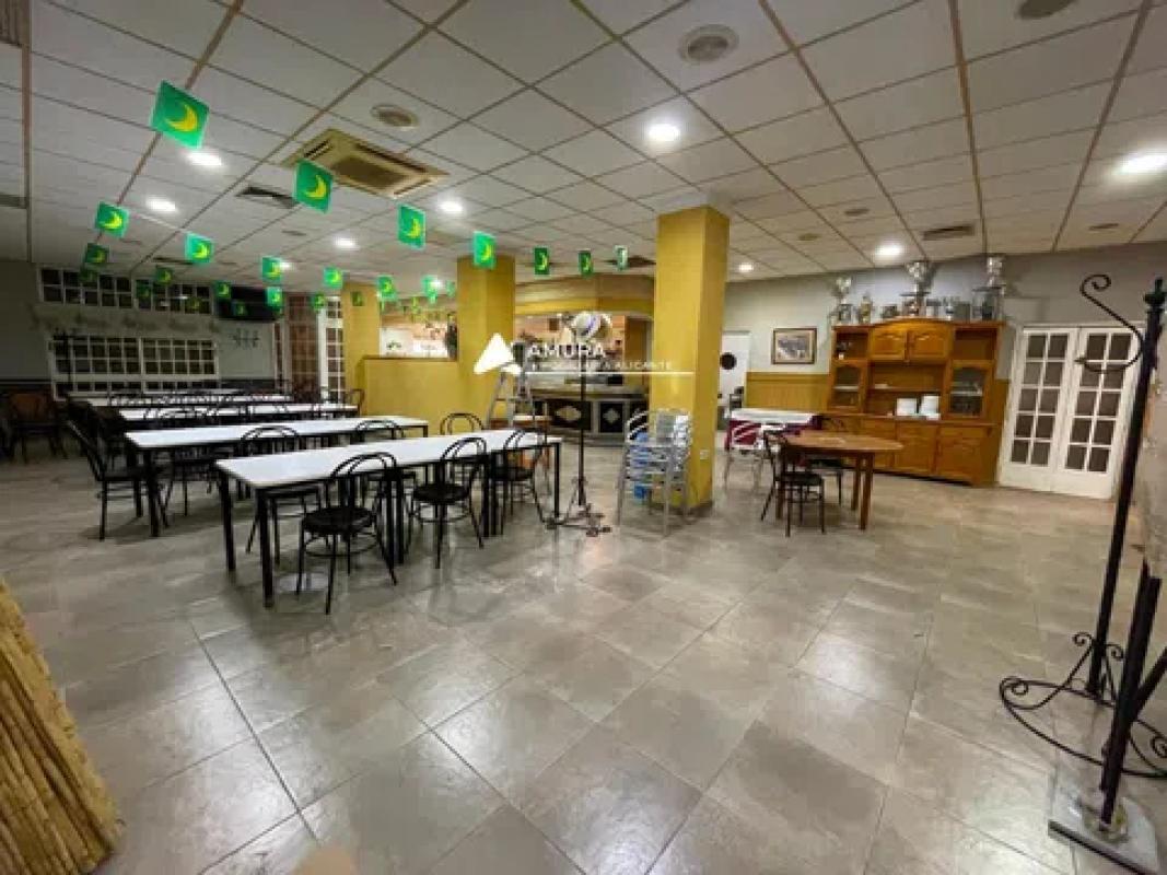 Propiedades en venta y alquiler en España photo 2