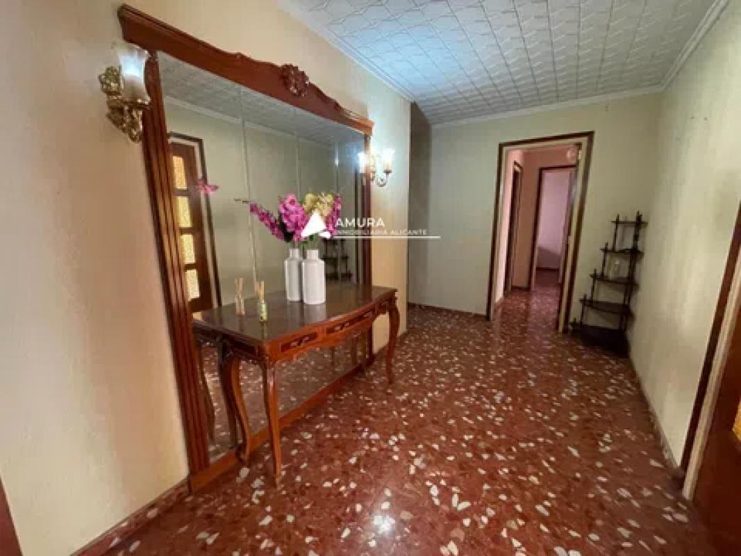 Propiedades en venta y alquiler en España photo 3