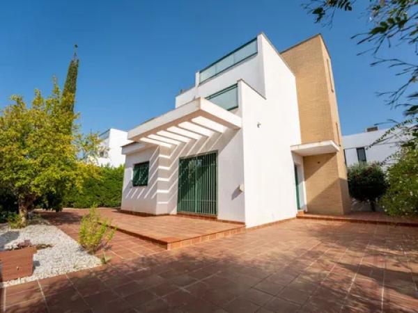 Chalet independiente en venta en Avenida del Recorral, Rojales
photo 1