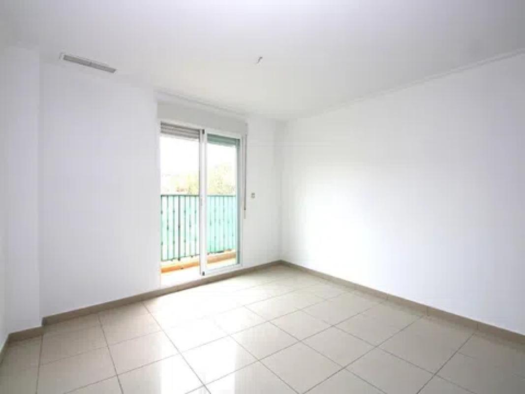 Venta de piso en Plaza el Último Jueves, Aspe
 photo 4
