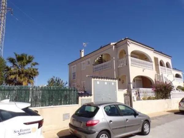 Venta de piso en Barrio Villamartín, Orihuela
 photo 3