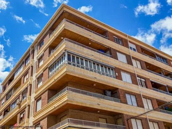 Sale of flat in Calle Monteagudo, Torrevieja
 photo 3