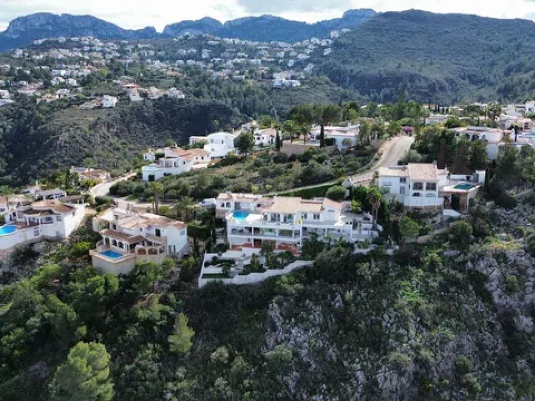 Sale of independent chalet in Pego, Pego
photo 2