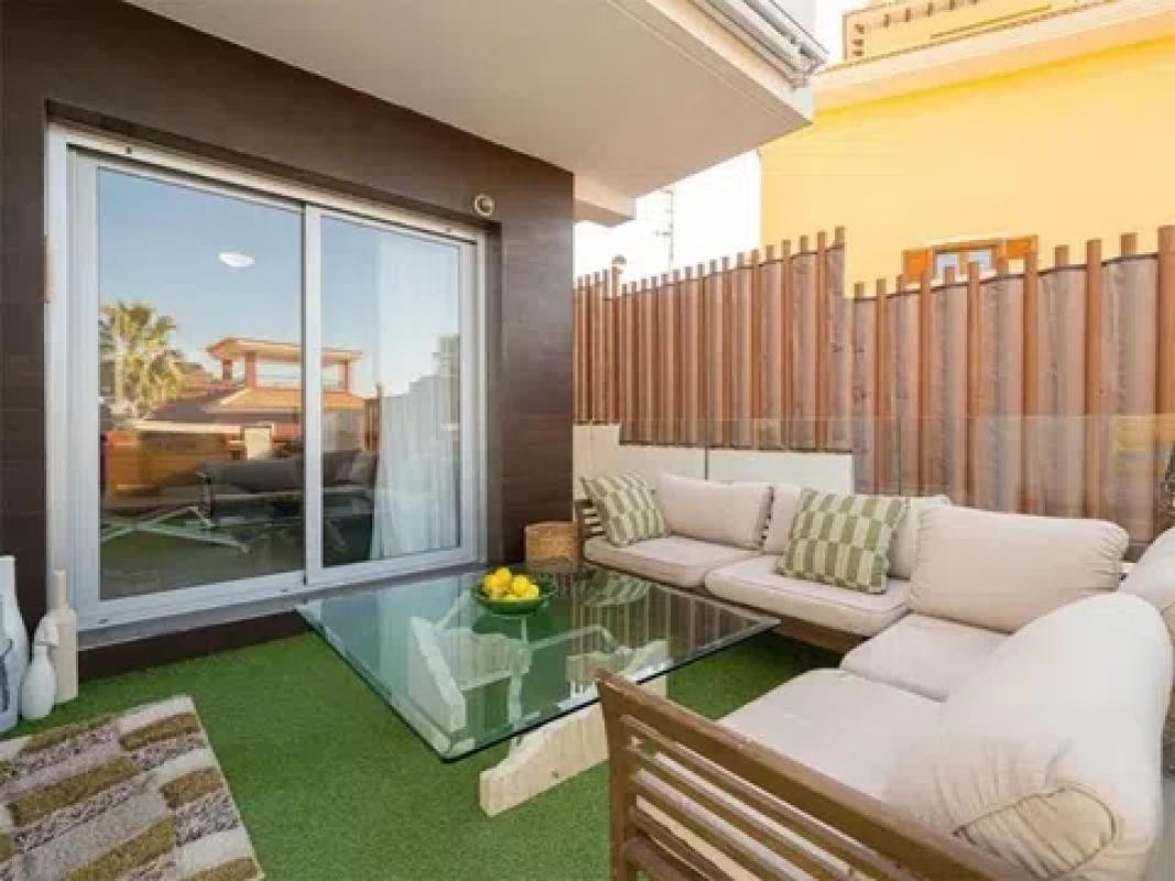 Продажа отдельного шале в  Avenida Oviedo, Финестрат photo 3