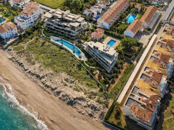 Duplex en venta en Calle Mar Càspia, 38, Denia thumbnail 2