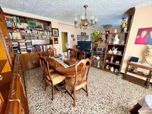 Venta de piso en Calle Almòrida, 7, Elche / Elx
thumbnail 1