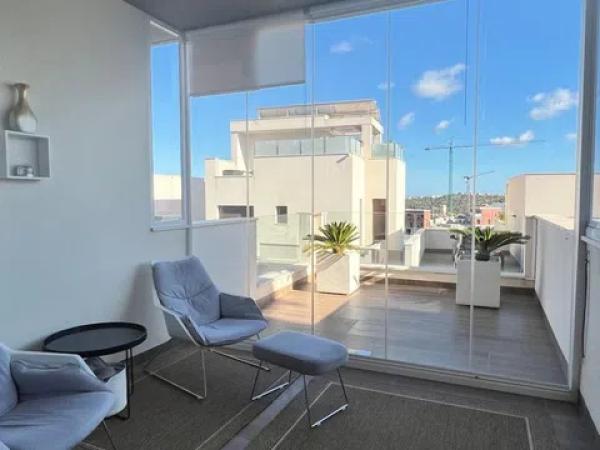 Venta de piso en Calle los Chirrines, San Miguel de Salinas
thumbnail 2