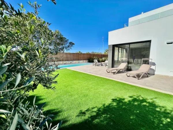Casa independiente photo 1