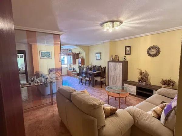 Sale of flat in Calle Pantaleón Boné, 9, Alicante
 photo 1