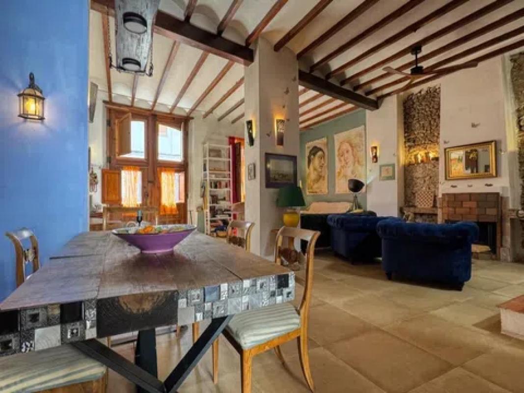Properties for sale and rent in Spain photo 1