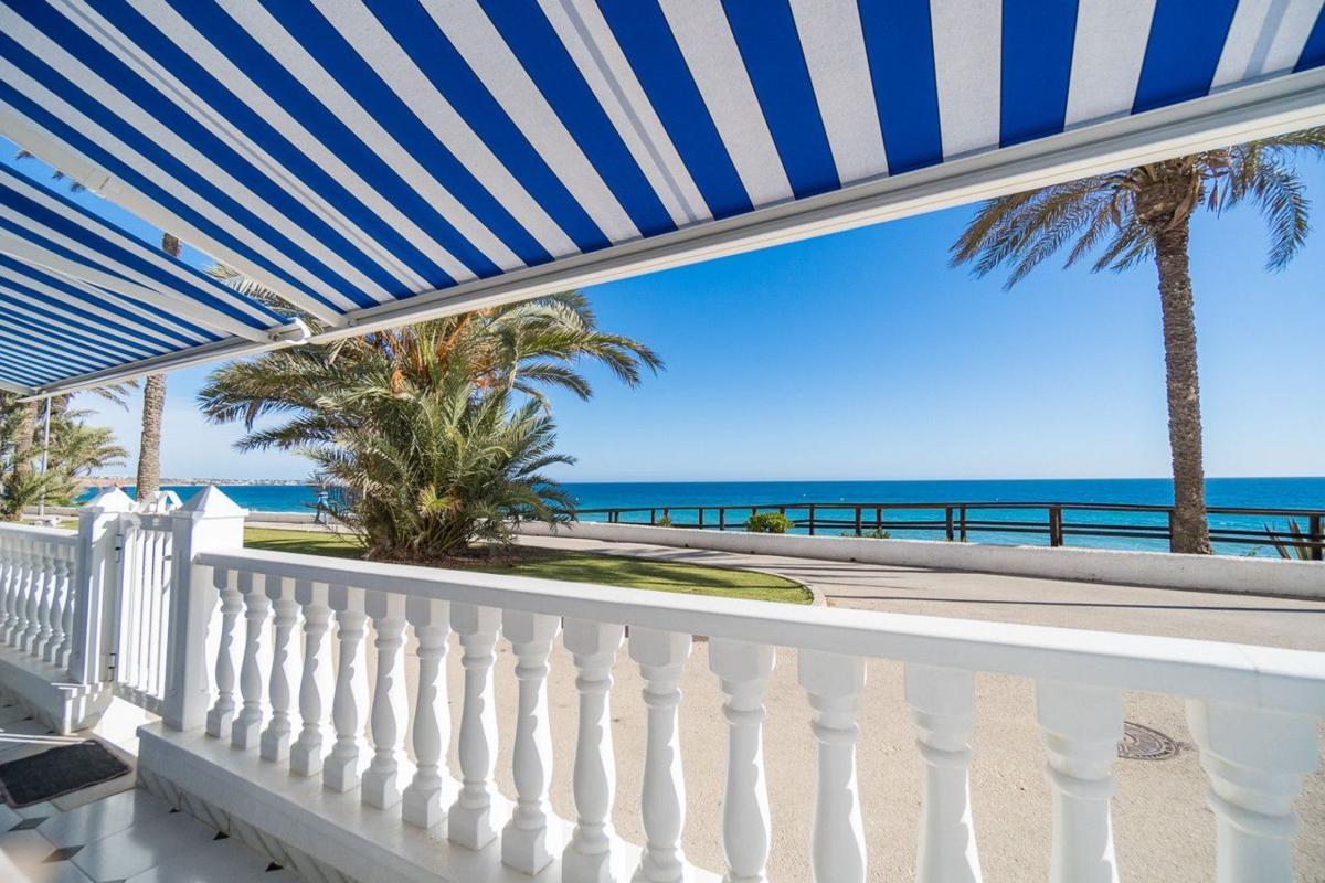 Venta de piso en Mil Palmeras, Pilar de la Horadada
photo 1
