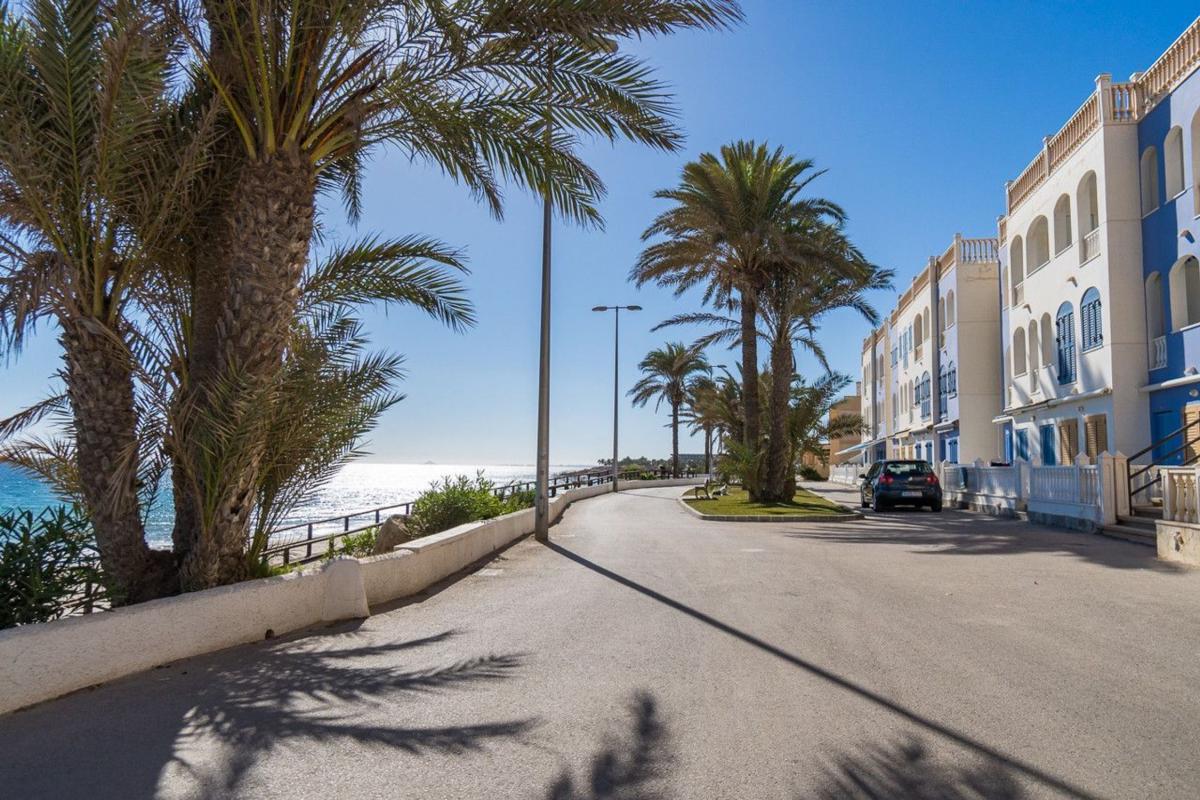 Venta de piso en Mil Palmeras, Pilar de la Horadada
photo 3