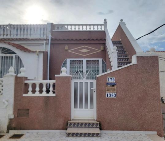 Chalet adosado photo 1