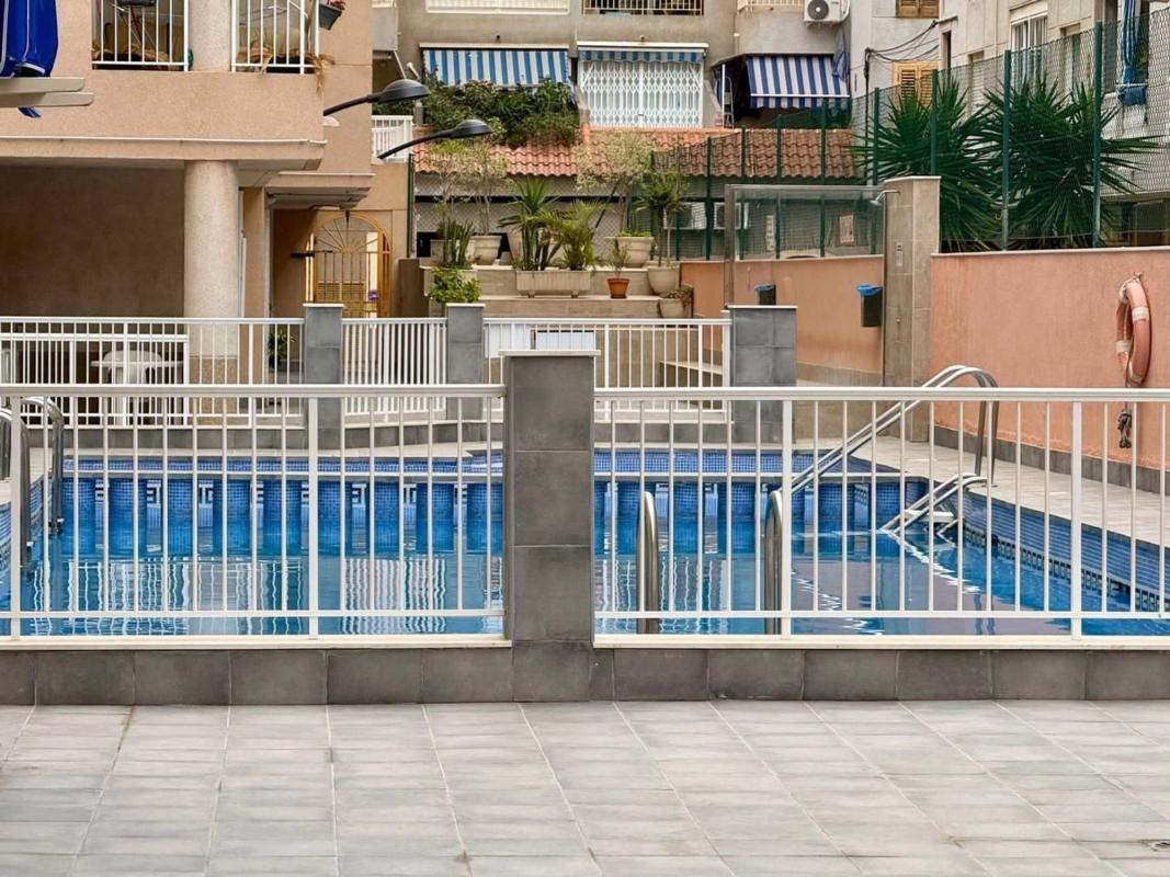 Venta de piso en Calle Urbano Arregui, 19, Torrevieja
photo 3