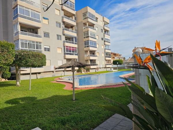 Sprzedaż mieszkania w Barrio Aguas Nuevas, Torrevieja
thumbnail 1