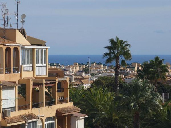 Sprzedaż mieszkania w Barrio Aguas Nuevas, Torrevieja
thumbnail 2
