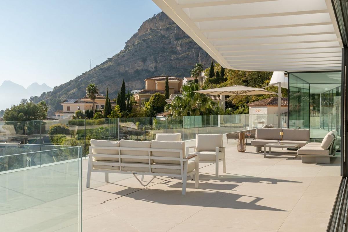 Obra nueva Villa Cleo en Altea (Revista) photo 4