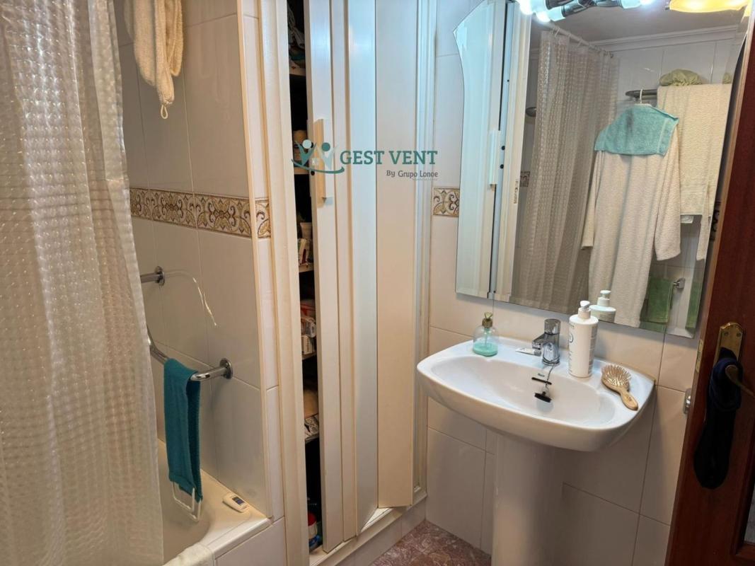 Продажа отдельного шале в Barrio Zona Sierra Helada, Бенидорм photo 1
