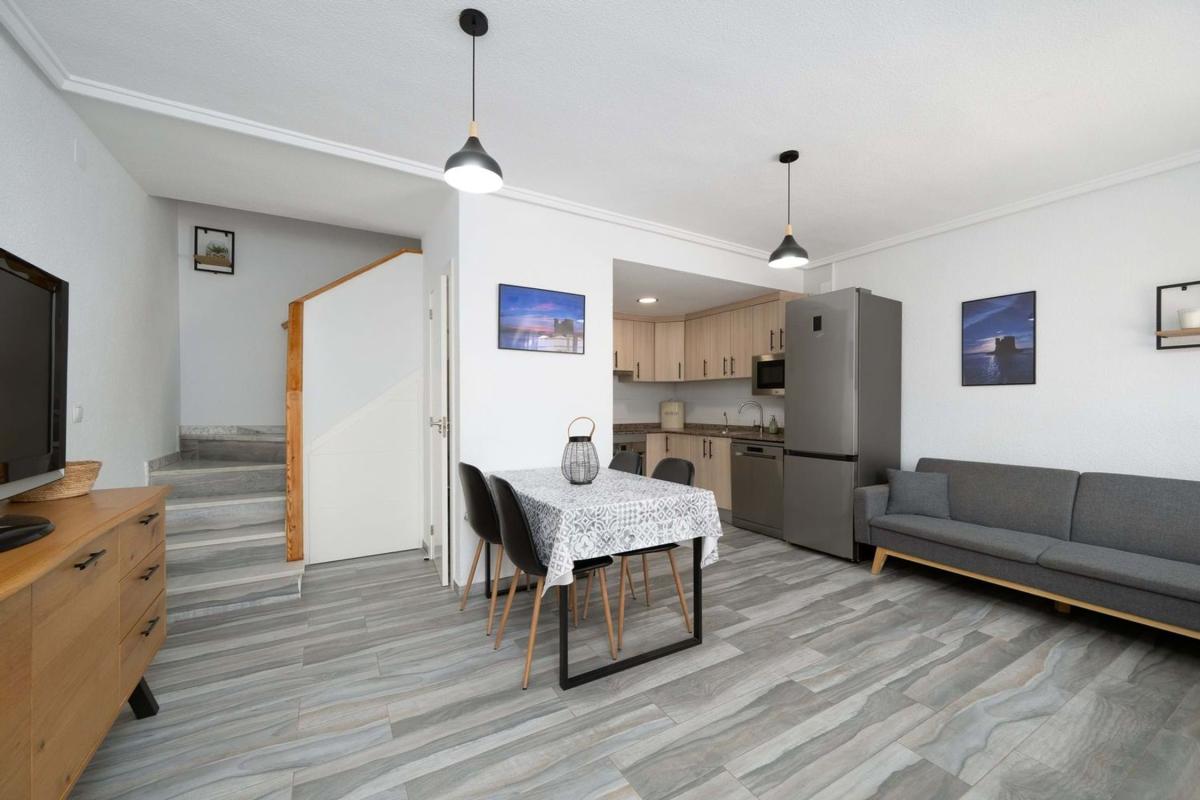 Venta de chalet independiente en Tamarit - Playa Lissa, Santa Pola
photo 1