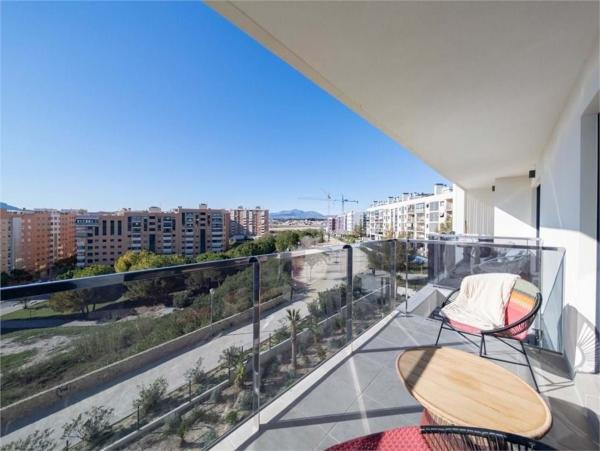 Sale of flat in Barrio Paus, Alicante
 photo 2