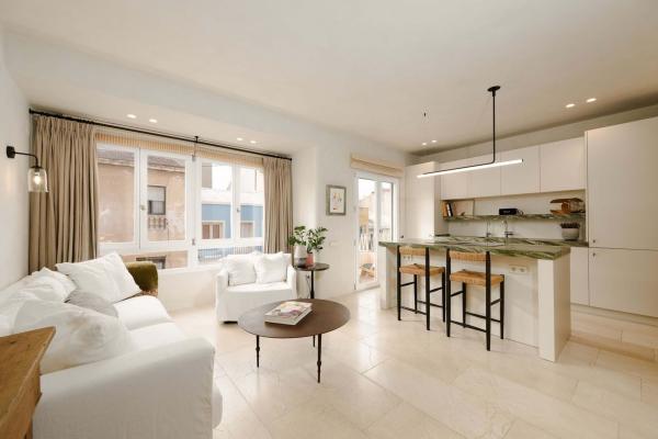 Sale of flat in Barrio Mercado, Alicante
 photo 1