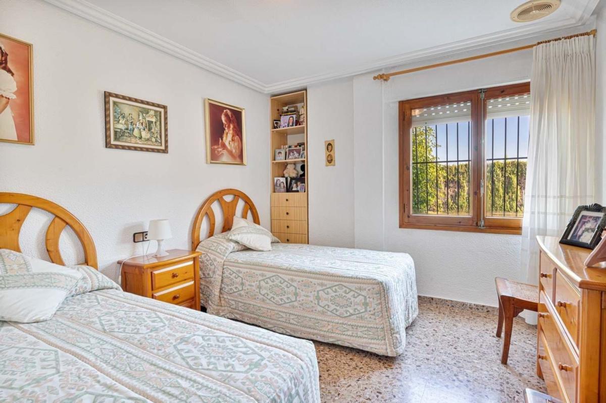 Venta de chalet independiente en Maitino-Perleta, Elche / Elx
 photo 4