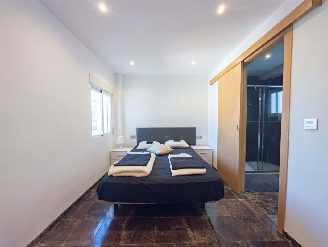 Продажа квартиры на Barrio Altozano, Аликанте / Алакант
photo 3