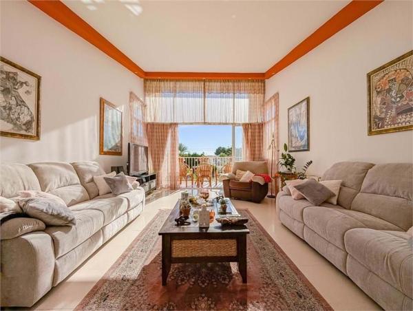 Chalet independiente en venta en Valle del Sol - Rio Park, Mutxamel
thumbnail 2