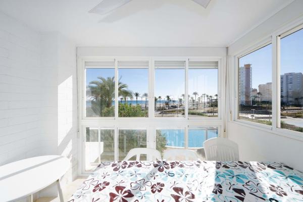 Sale of flat in Barrio PAU 5, Alicante
 photo 2