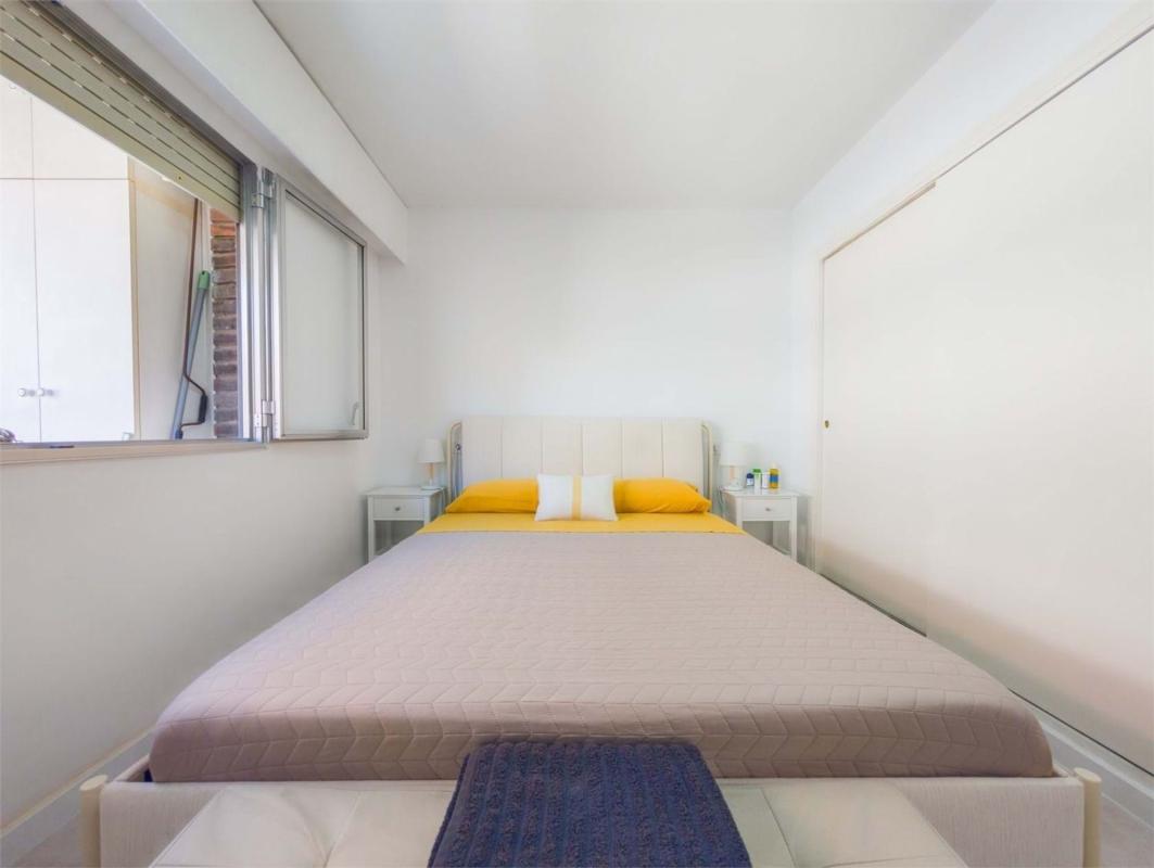 Venta de piso en Barrio Raval Roig-Virgen del Socorro, Alicante / Alacant
photo 3