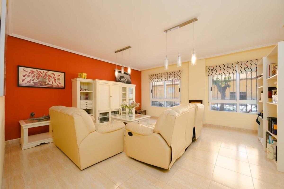 Продажа квартиры на Campello Pueblo, Эль Кампельо
photo 2