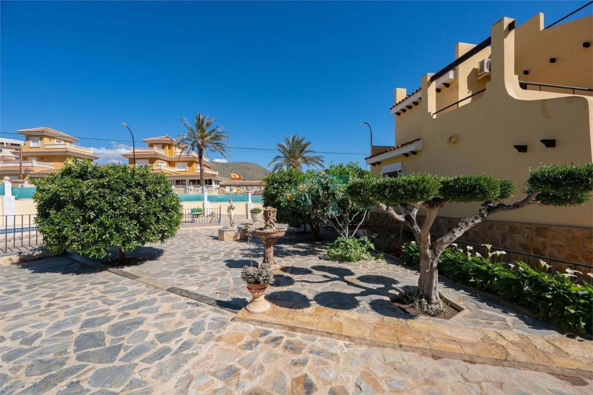 Venta de chalet independiente en Pueblo Acantilado - Lanuza, El Campello
photo 4