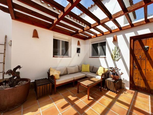 Chalet independiente en venta en La Viña - Montemar - San Jaime, Benissa
thumbnail 1