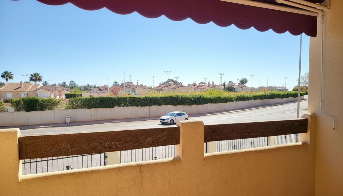Venta de piso en Barrio Playa Flamenca, Orihuela
 photo 3